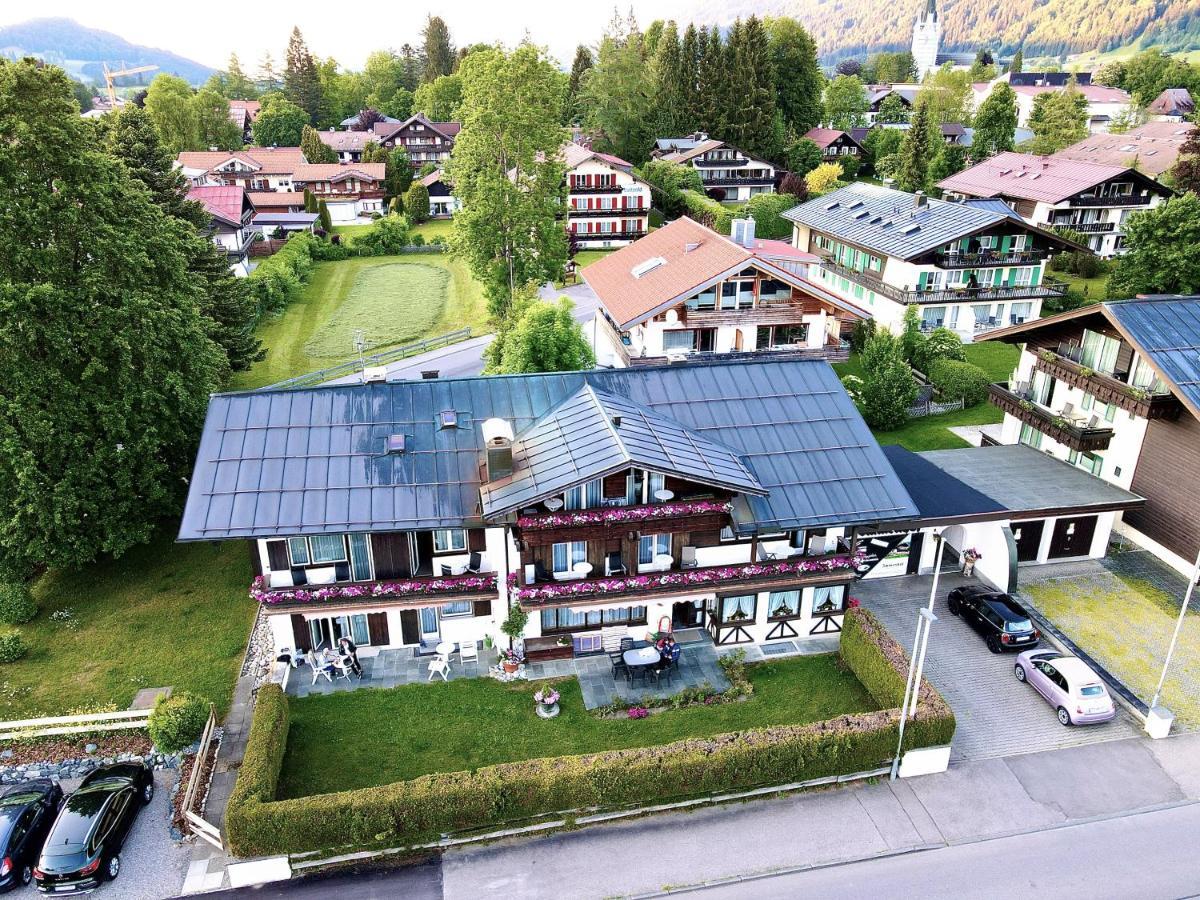 Gaestehaus Immenhof Bed & Breakfast Oberstdorf Exterior photo