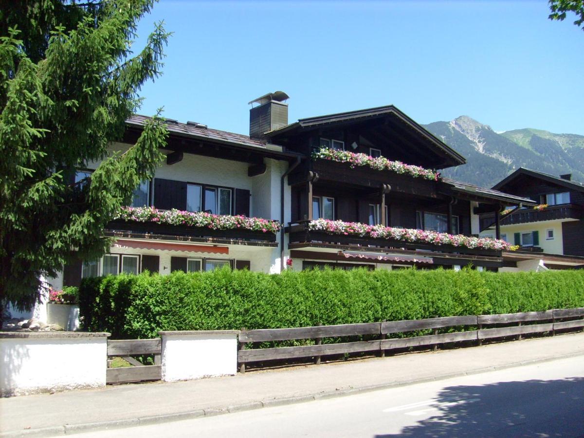 Gaestehaus Immenhof Bed & Breakfast Oberstdorf Exterior photo